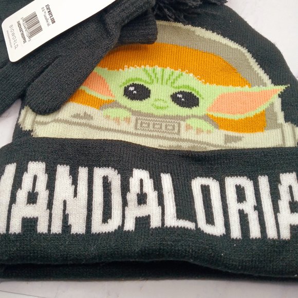 Star Wars Beanie & Gloves Black 2 Pcs Kids  NWT - Picture 3 of 4